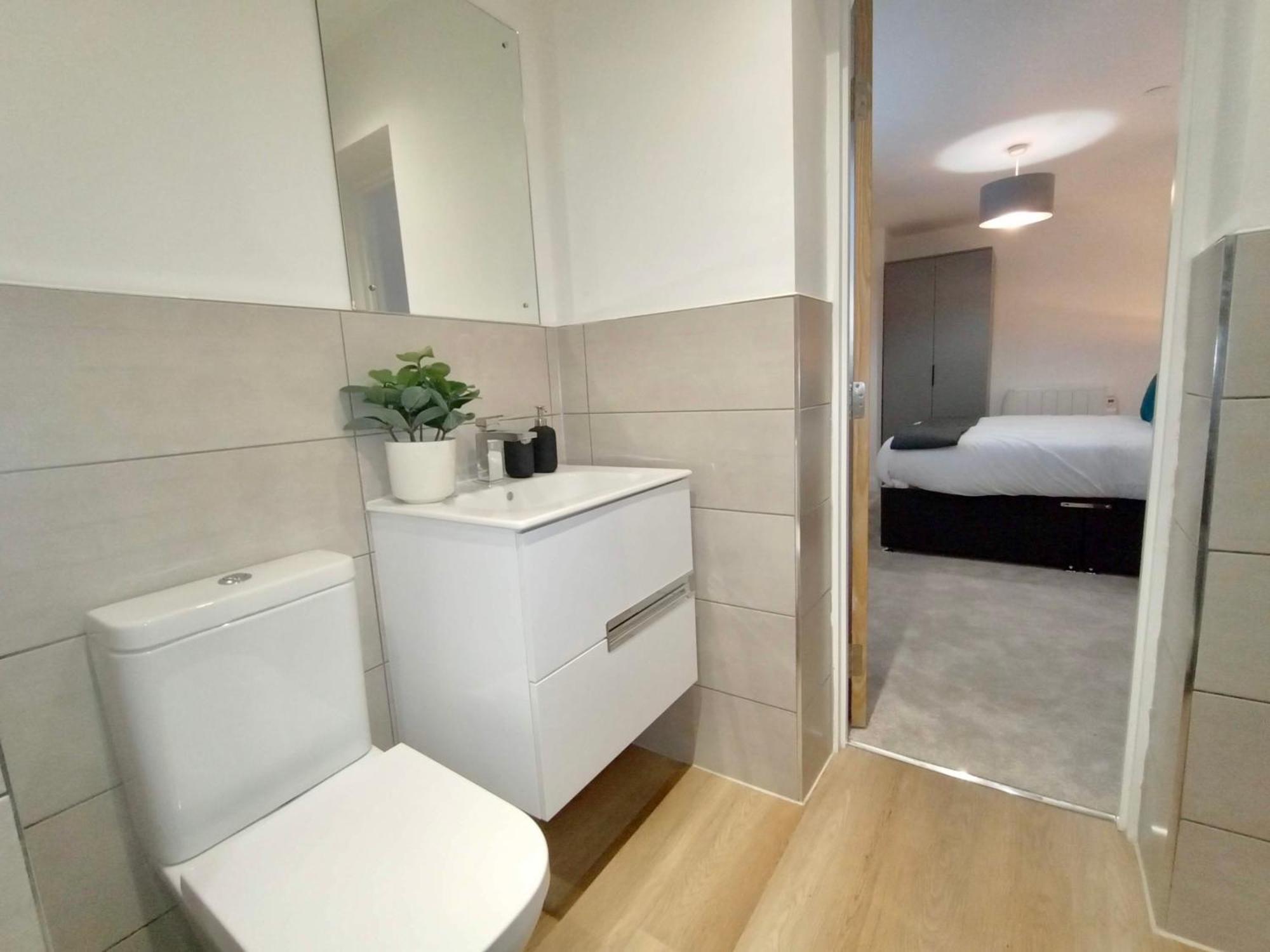 Apartament Luxury 2 Bed 2 Bath Flat Near Old Trafford Manchester Zewnętrze zdjęcie