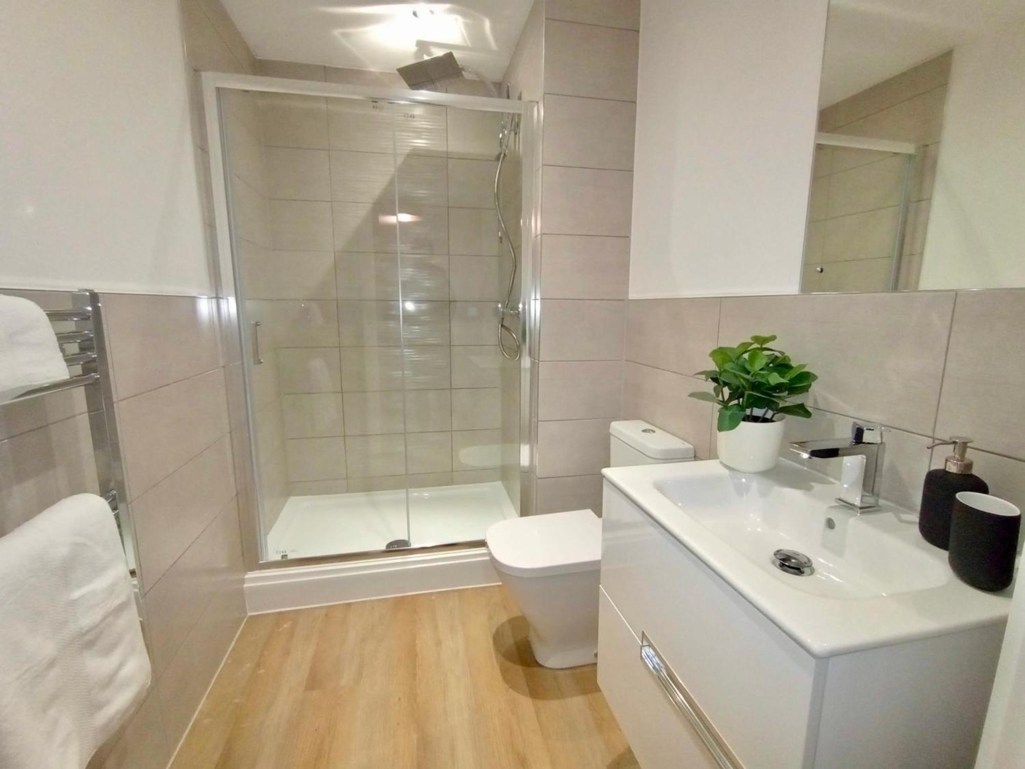 Apartament Luxury 2 Bed 2 Bath Flat Near Old Trafford Manchester Zewnętrze zdjęcie