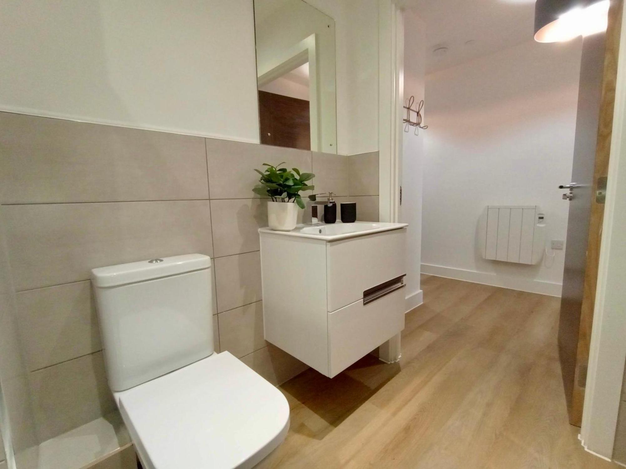 Apartament Luxury 2 Bed 2 Bath Flat Near Old Trafford Manchester Zewnętrze zdjęcie