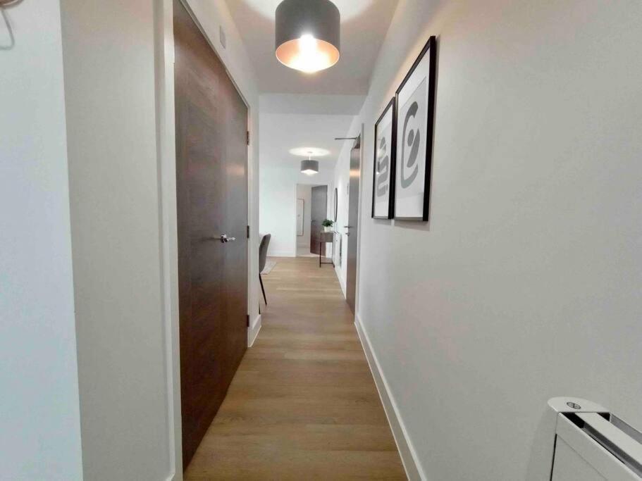 Apartament Luxury 2 Bed 2 Bath Flat Near Old Trafford Manchester Zewnętrze zdjęcie
